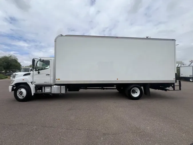 2017 Hino 268A