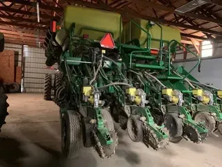 2007 John Deere 1790