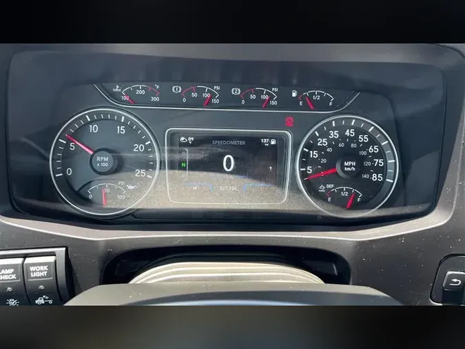 2022 INTERNATIONAL LT625