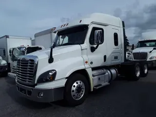 2019 FREIGHTLINER CASCADIA 125