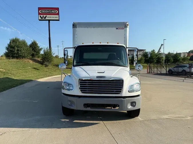 2019 Freightliner M2 106