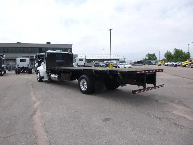 2020 Peterbilt 337