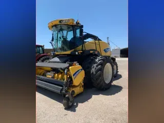 2013 New Holland FR850