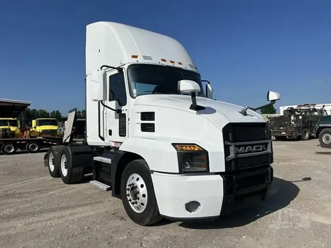 2019 MACK ANTHEM 64T
