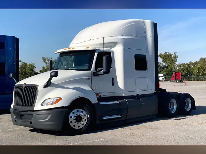 2023 INT LT625 6X4
