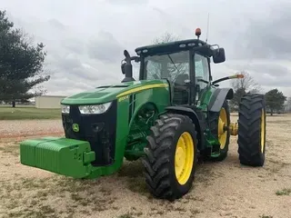 2016 John Deere 8320R