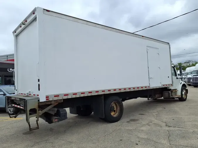 2019 FREIGHTLINER M2 106