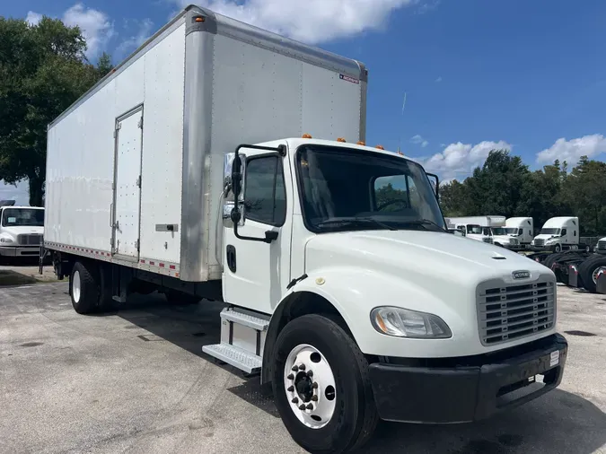 2018 FREIGHTLINER/MERCEDES M2 106