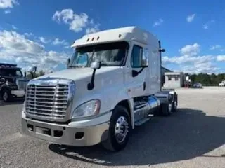 2016 Freightliner CASCADIA 125