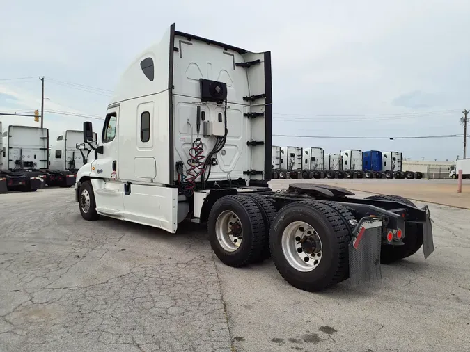 2018 FREIGHTLINER/MERCEDES CASCADIA 125