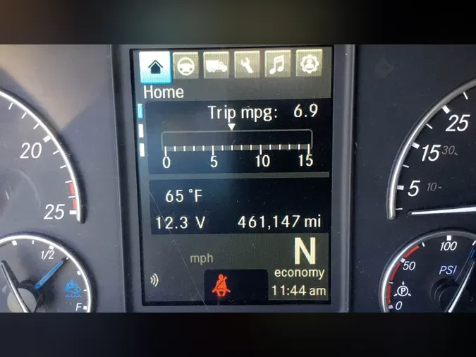 2021 Freightliner Cascadia 12643e457e35460ad113f4c4ed1d4db8256