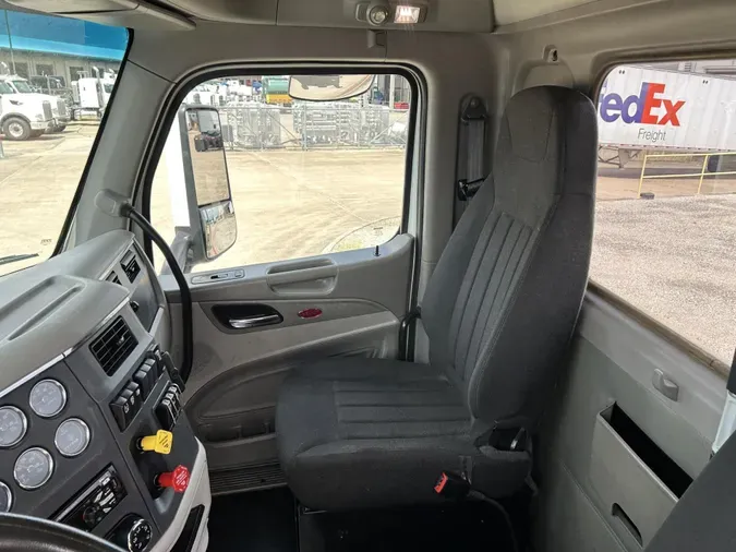 2019 Peterbilt 579
