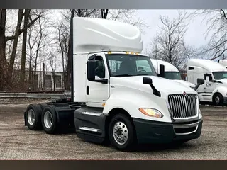 2021 INT LT625 6x4