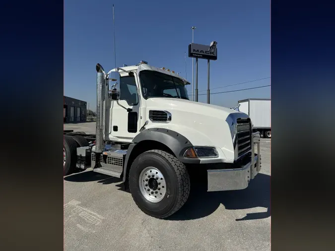 2026 MACK GR84B
