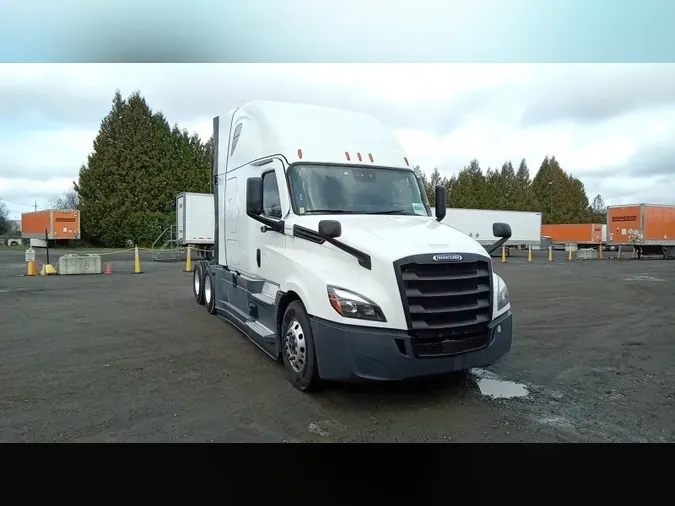 2022 Freightliner Cascadia 12643ecea0d99822afc56a98dc1dec15396