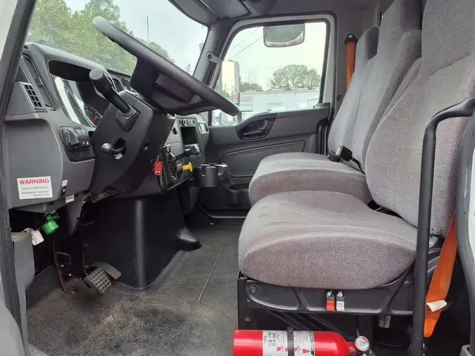 2020 NAVISTAR INTERNATIONAL MV607 (4X2)