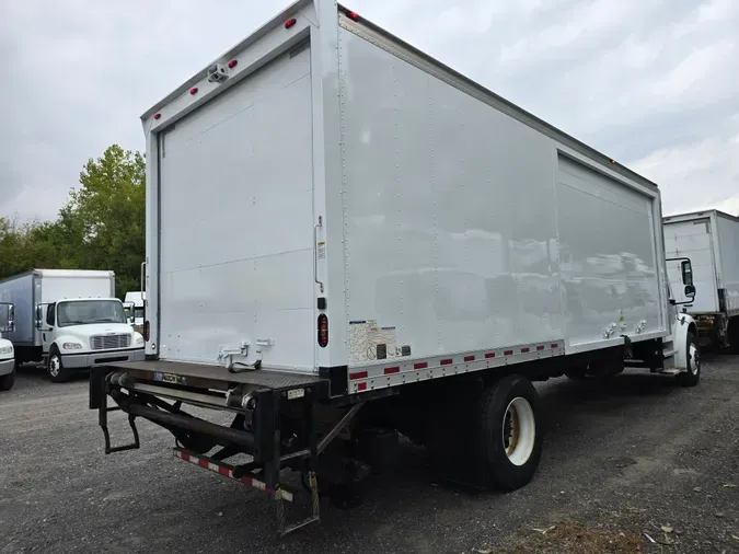 2018 FREIGHTLINER/MERCEDES M2 106