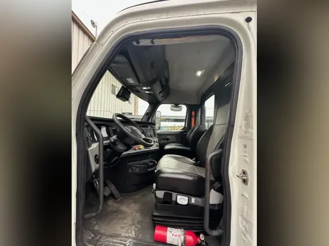 2021 FREIGHTLINER/MERCEDES NEW CASCADIA PX1266443f5ec84f7cca350bcf9c5a5119c9e56