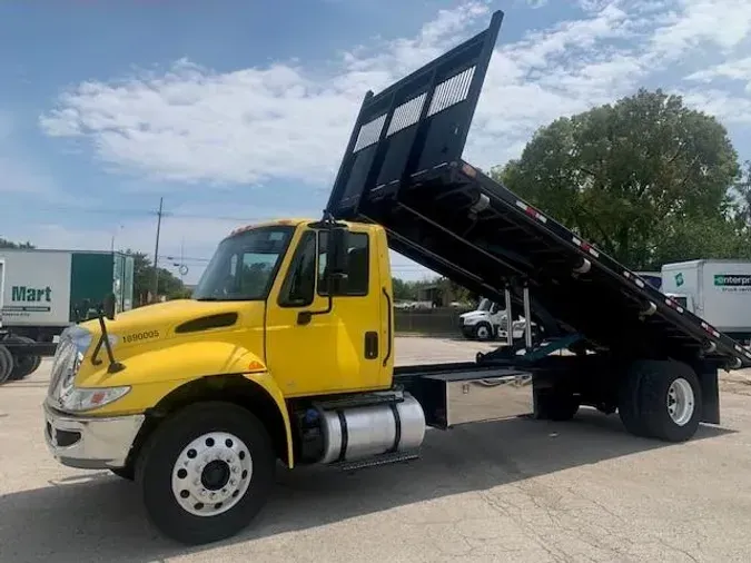 2019 International 4300