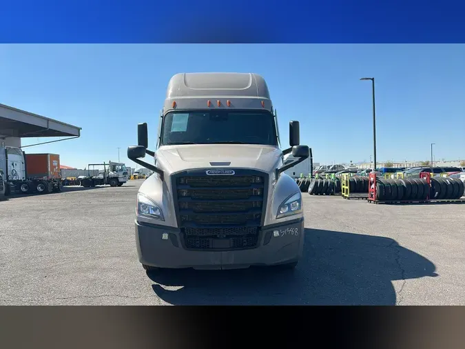 2024 Freightliner Cascadia 126