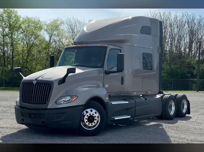 2022 INT LT625 6x443f83187314fea7956f8b345976982f8