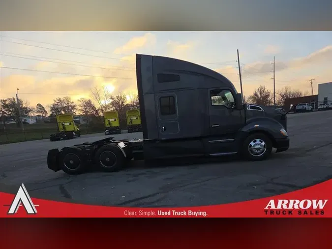 2022 KENWORTH T680