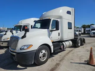 2020 NAVISTAR INTERNATIONAL LT625 SLPR CAB