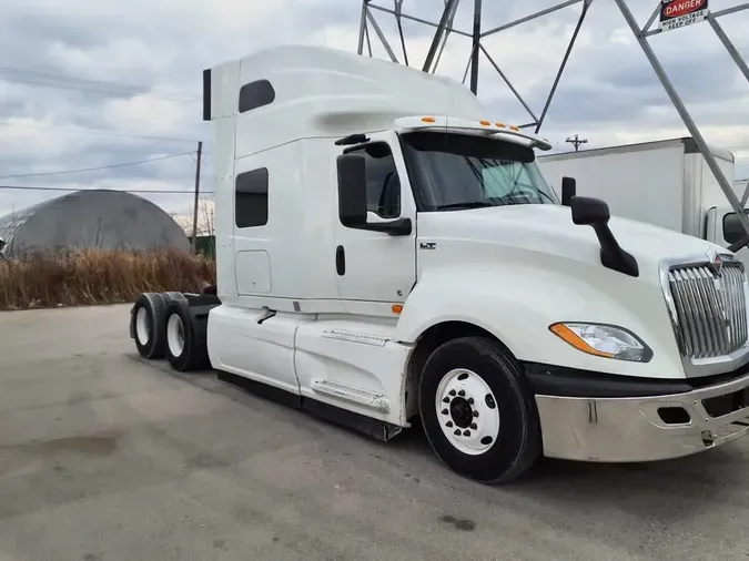 2020 NAVISTAR INTERNATIONAL LT625 SLPR CAB