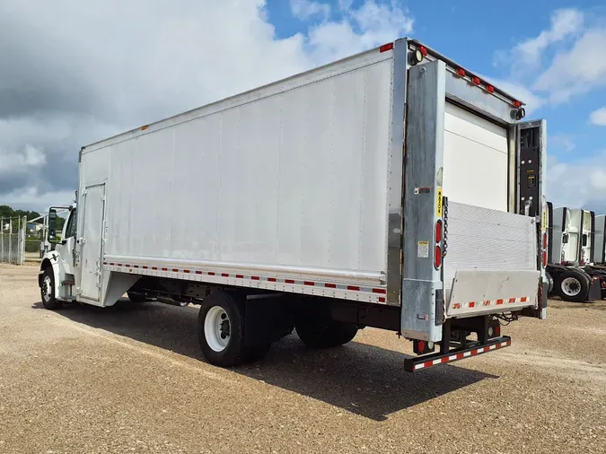 2017 FREIGHTLINER/MERCEDES M2 106