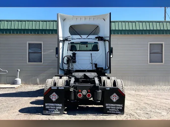 2021 INT LT625 6x4