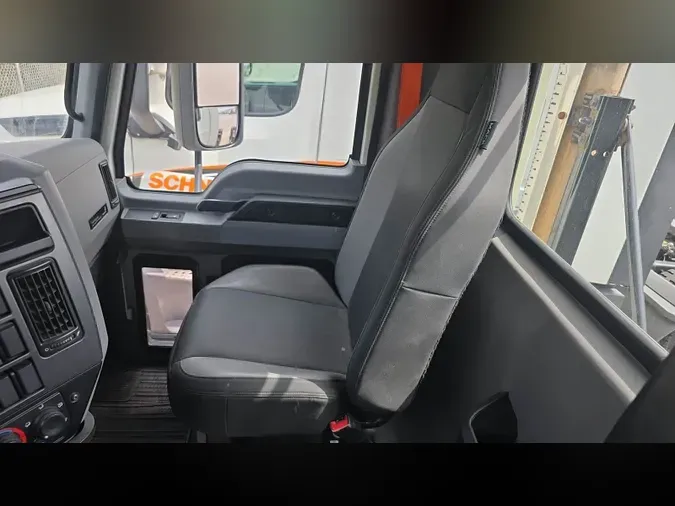 2020 Mack Anthem44066bedd4b54e5840c5d505cd72c755