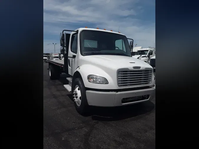 2017 FREIGHTLINER/MERCEDES M2 106