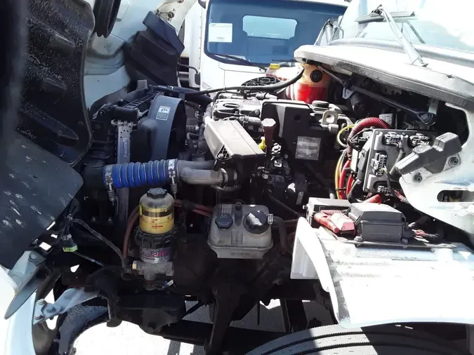 2019 FREIGHTLINER/MERCEDES M2 106