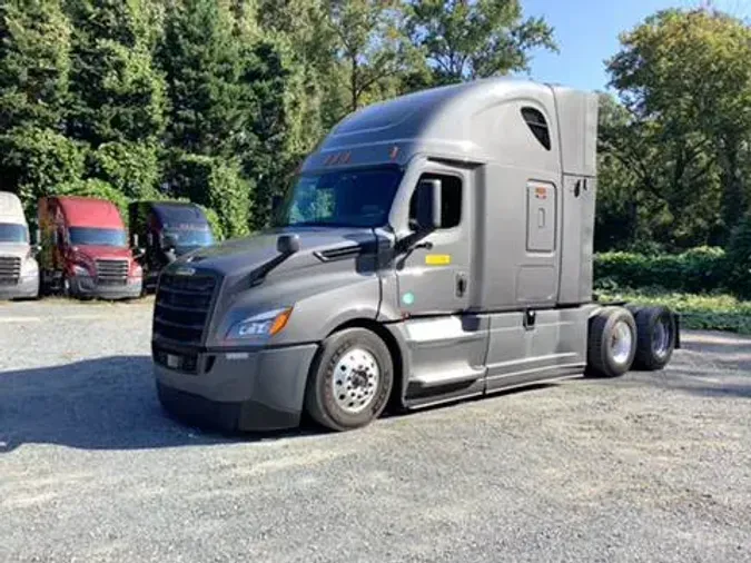 2022 Freightliner Cascadia