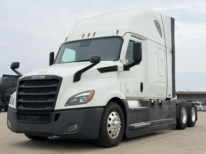 2021 Freightliner Cascadia440e8ed082ef3408fe17b5b7f8aaa8b1