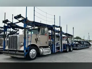 2016 Peterbilt 365