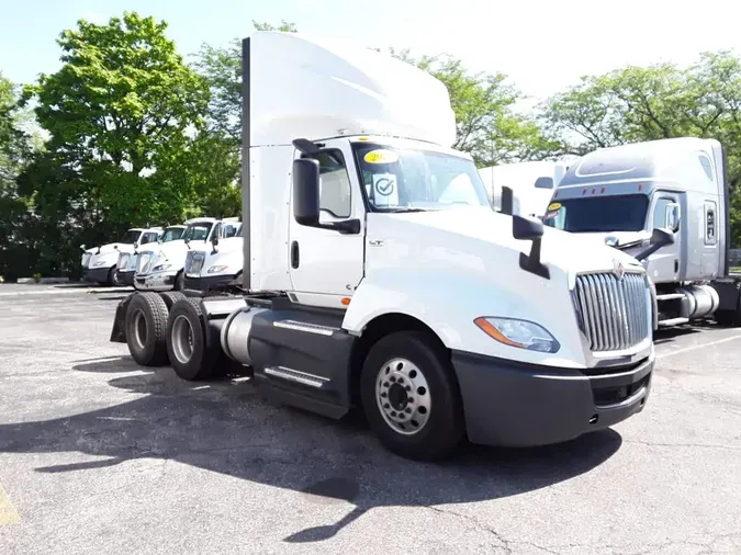 2020 NAVISTAR INTERNATIONAL LT625 DAYCAB T/A