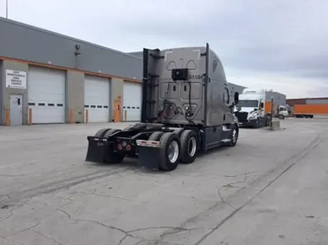 2020 Freightliner Cascadia