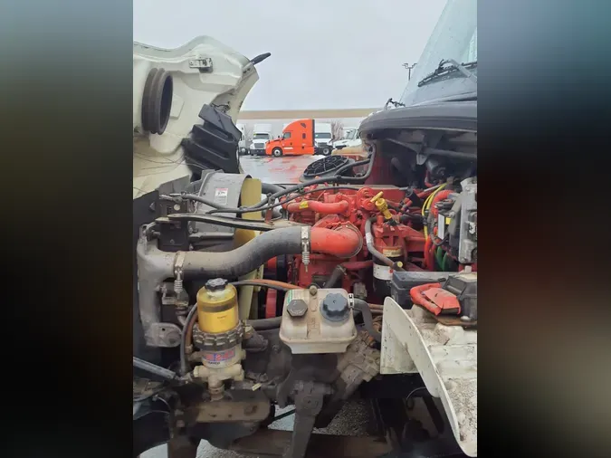 2018 FREIGHTLINER/MERCEDES M2 106