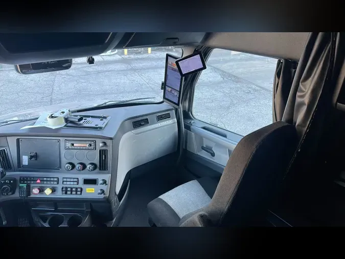 2022 Freightliner Cascadia