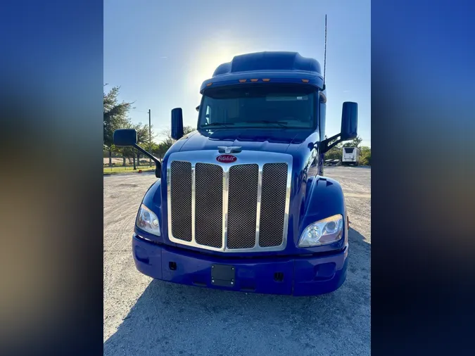 2022 Peterbilt 579