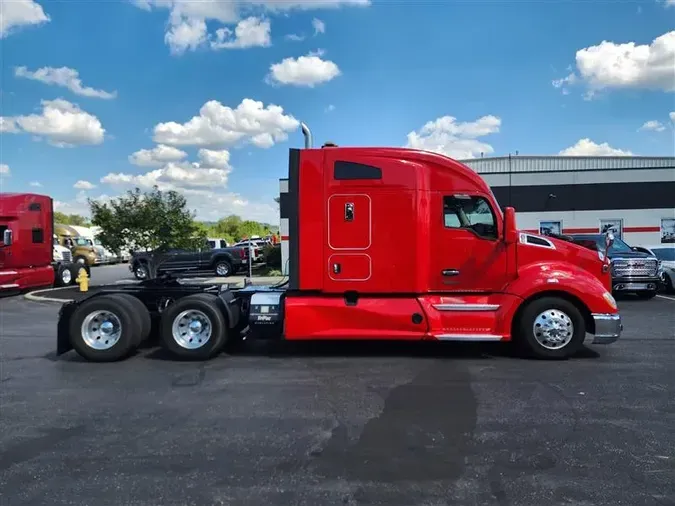 2022 KENWORTH T680