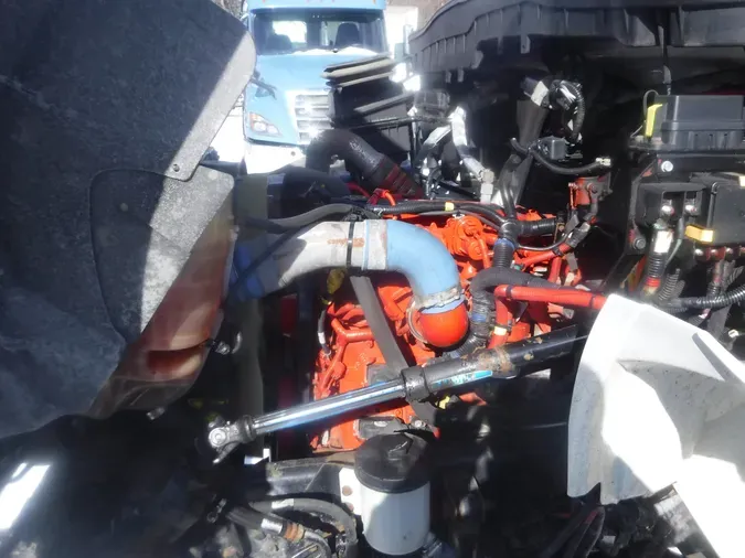 2019 NAVISTAR INTERNATIONAL 4300