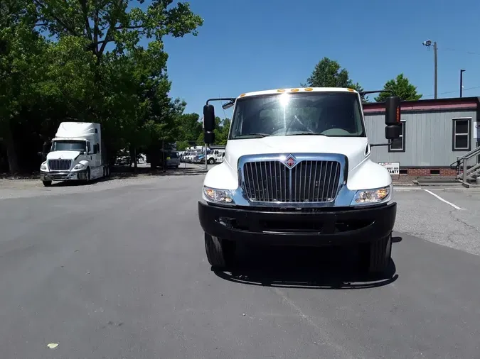 2019 NAVISTAR INTERNATIONAL 4300