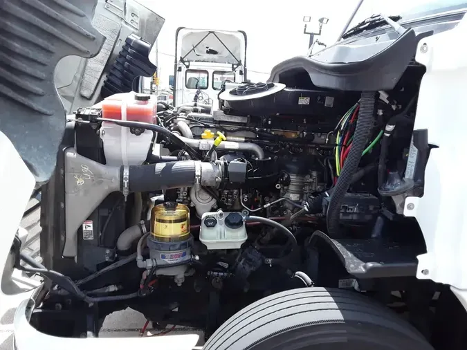 2019 FREIGHTLINER CASCADIA 125