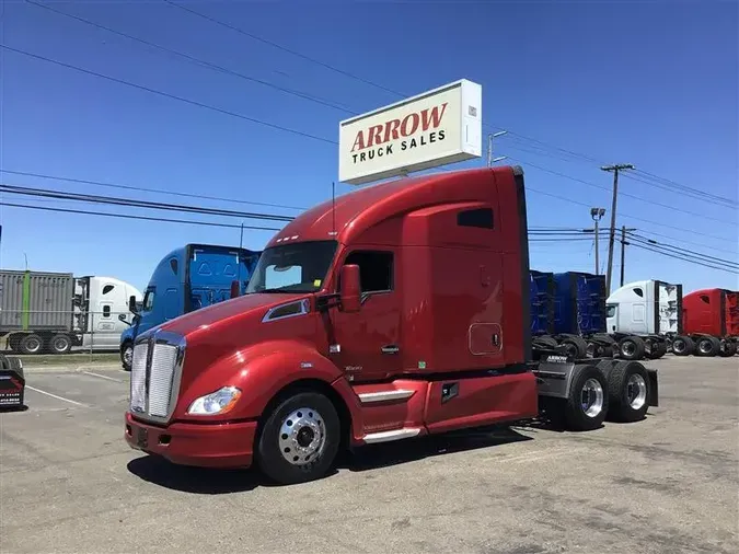 2022 KENWORTH T680