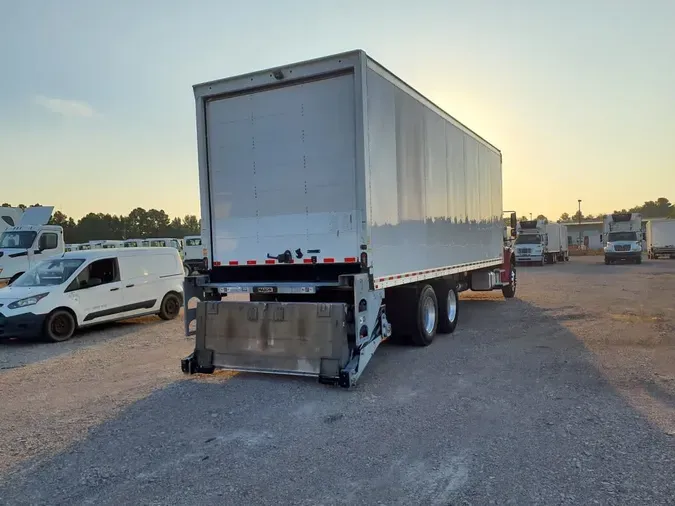 2021 FREIGHTLINER M2 106