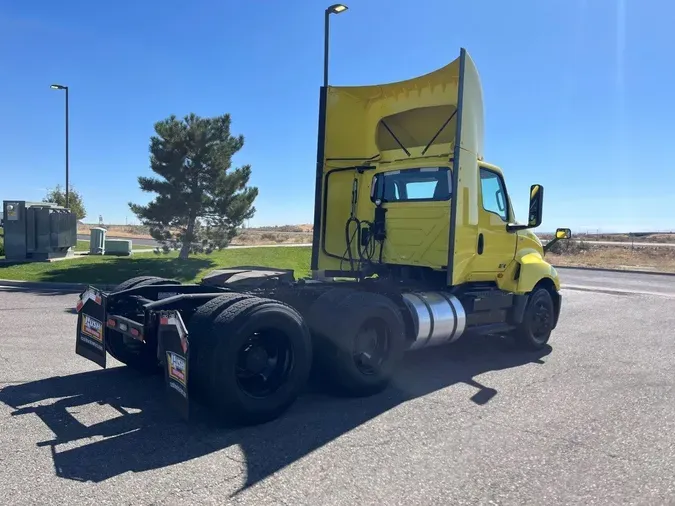 2023 International LT625