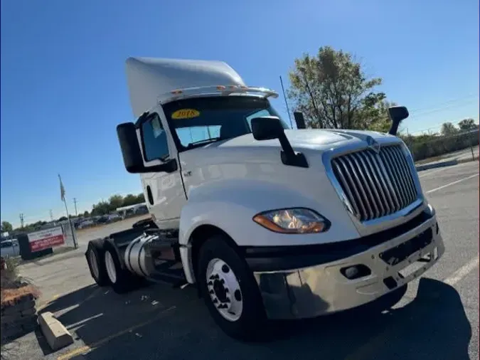 2018 NAVISTAR INTERNATIONAL LT625 DAYCAB T/A