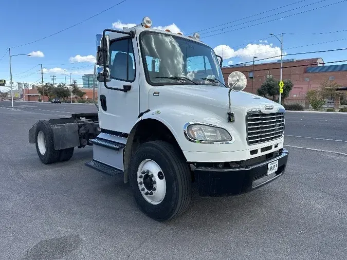 2015 Freightliner M2443b48c2a578be00dce7b850d27fe9b9